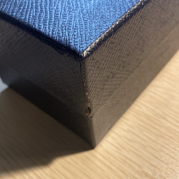 Prada (authentic) New Sunglasses Black/Brown Gradient Gold Logo - Picture 7 of 7